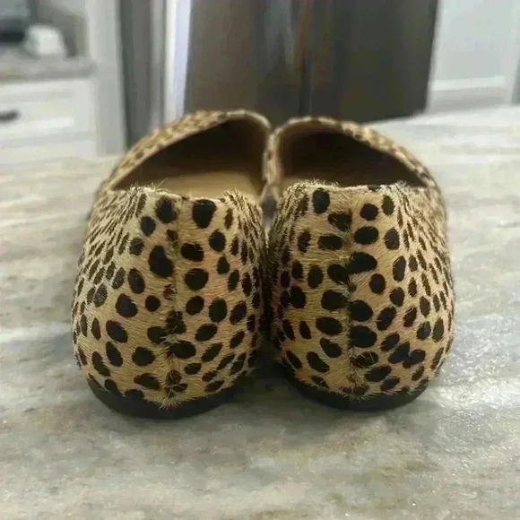 Michael by Michael Shannon cheetah print pointed toe flats Size 10M. - Picture 5 of 8